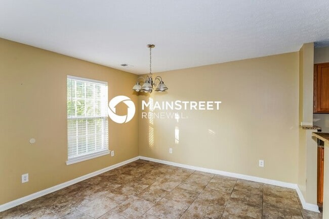 Building Photo - 3 Bedroom Pet-Friendly Home in Nashville, ...