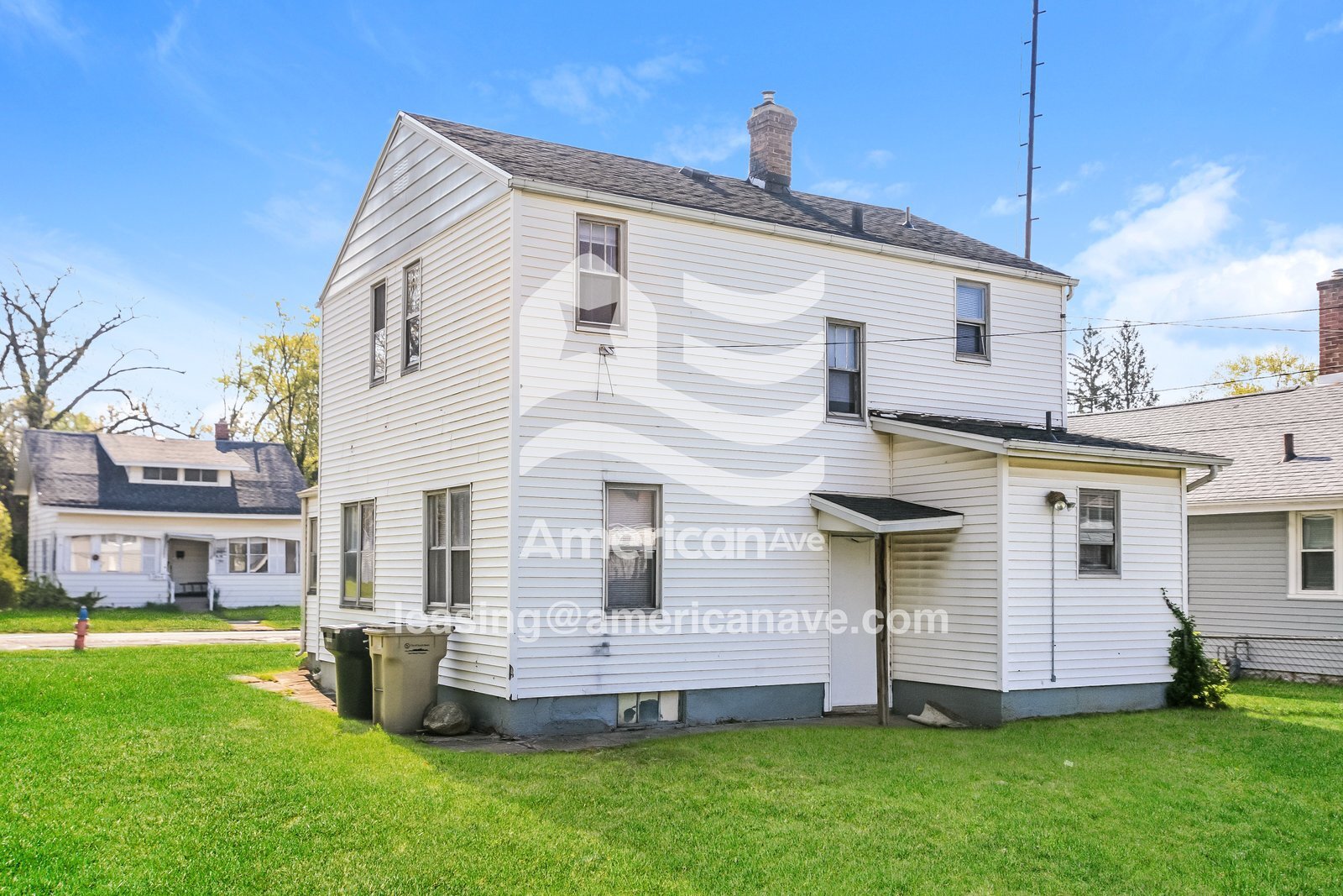 Building Photo - 1253 N Meade St