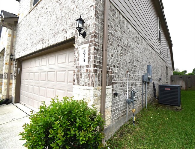 Building Photo - 2934 Orchid Ranch Dr