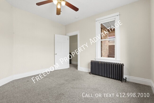 Building Photo - 412 Edgemont St