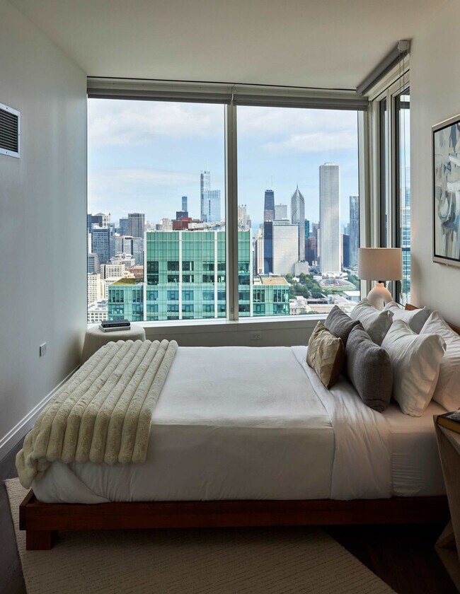 Building Photo - 1000 S Michigan Ave