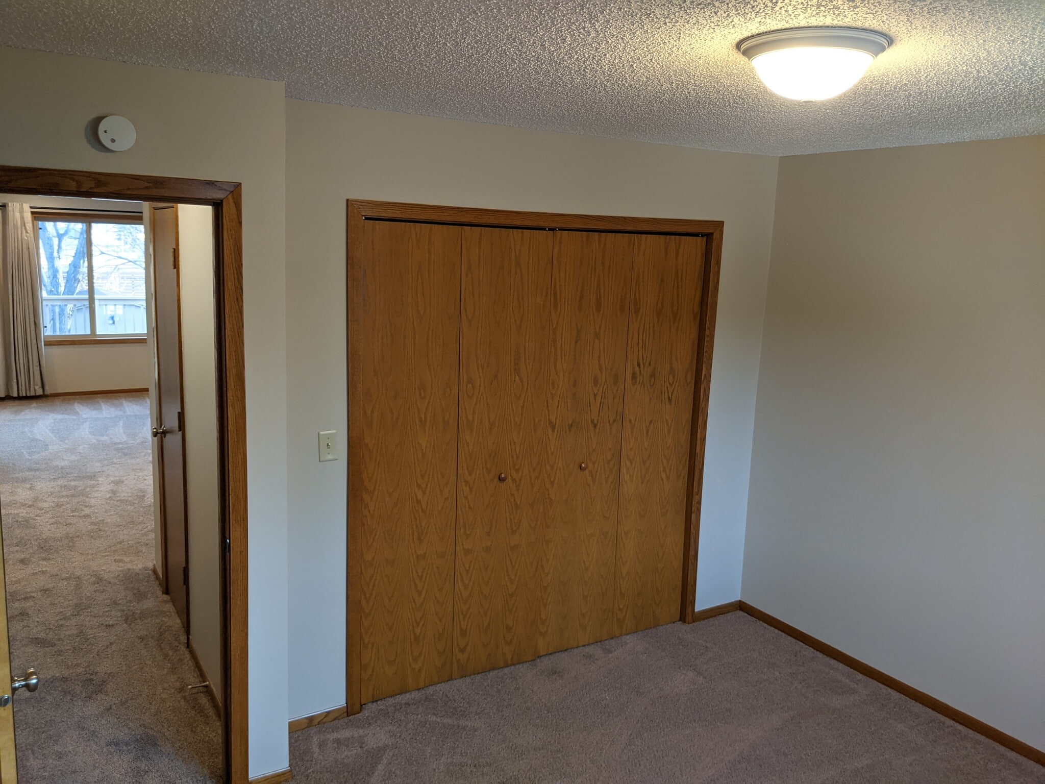 Upper Level Bed #1 - 7644 Woodlawn Dr