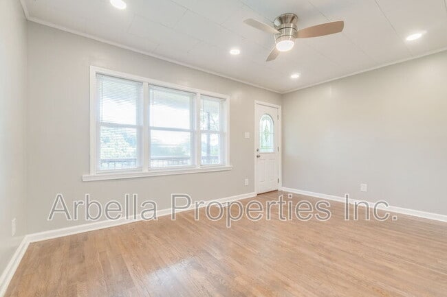 Building Photo - 2637 US-11W