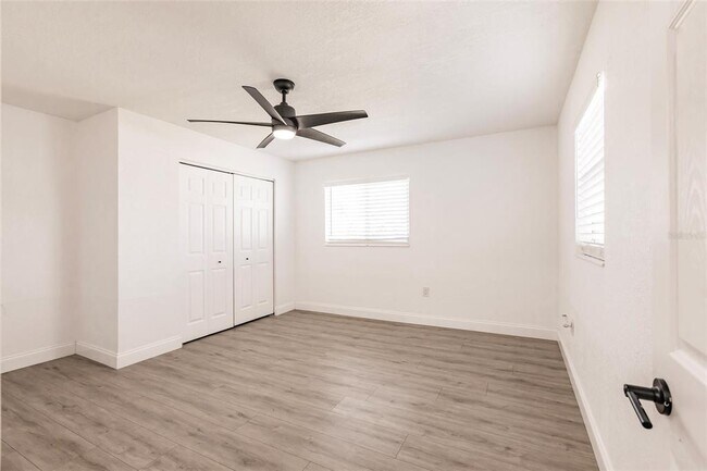 Building Photo - 3316 Port Charlotte Blvd