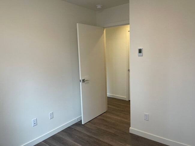 Building Photo - Brand New 3bd Townhome!