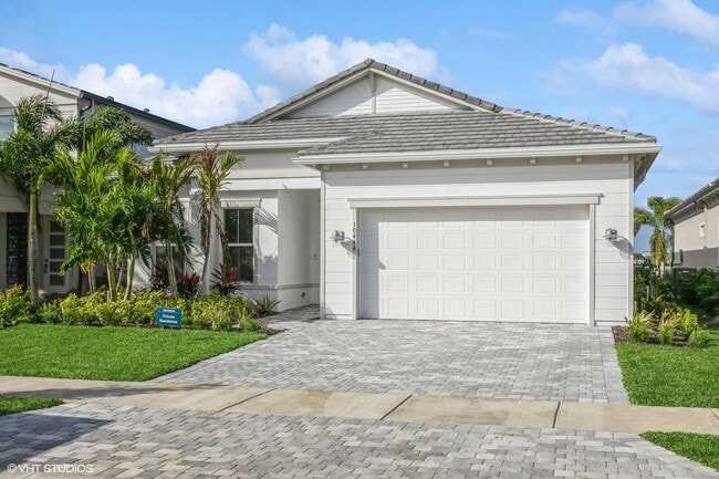 Primary Photo - 10444 Northbrook Cir