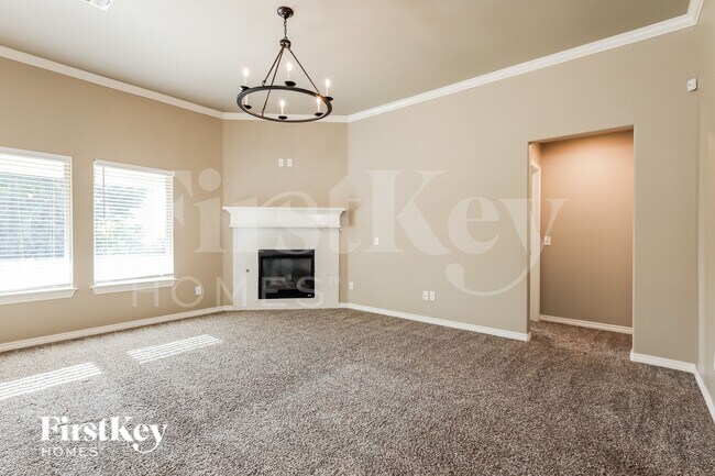 Building Photo - 2809 Cypress Springs Blvd