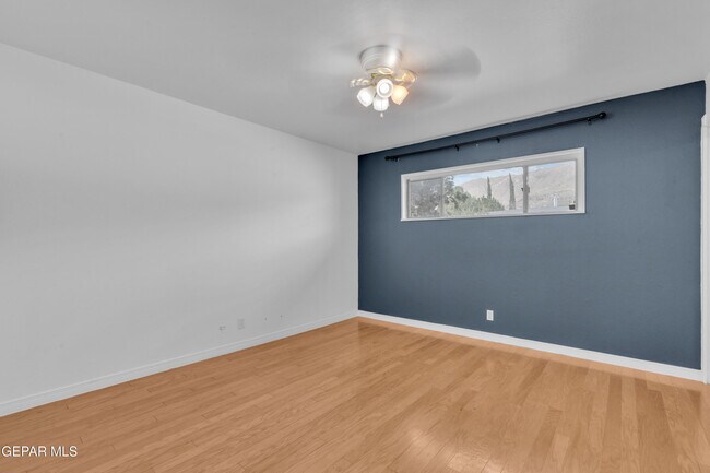Building Photo - 4200 Wallington Dr