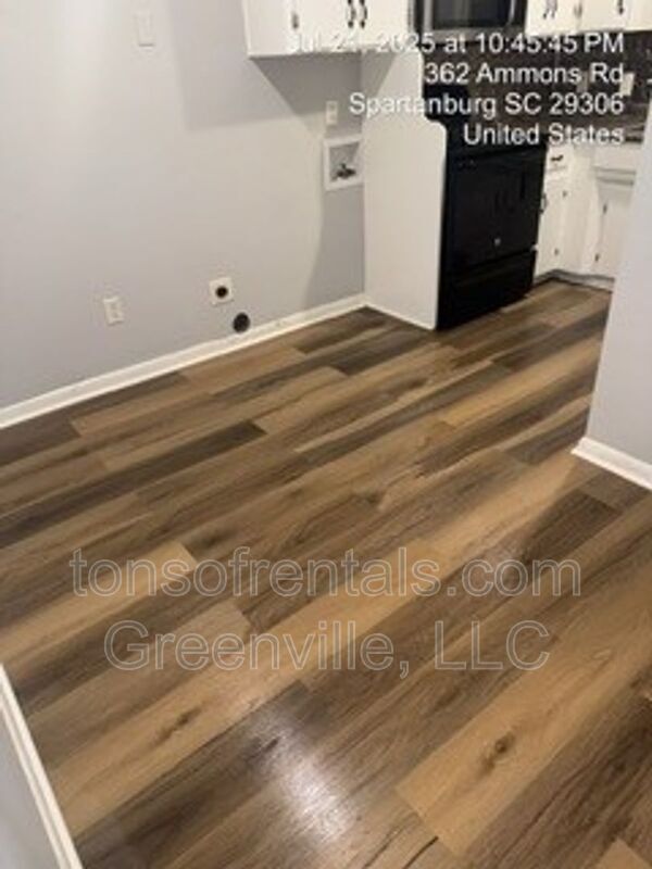 Building Photo - 366 Ammons Rd