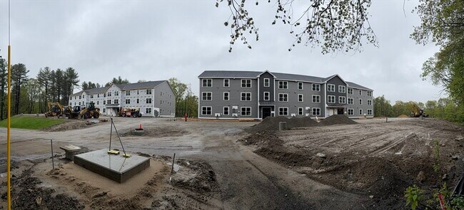 Building Photo - 251 Sladen St