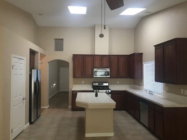 Building Photo - 12015 Copernicus Ave