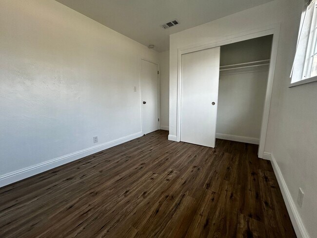 Building Photo - Coming Soon!