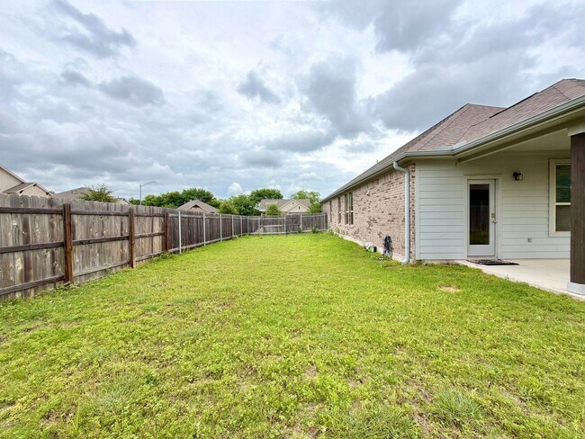 Building Photo - 877 Centerra Hills Cir
