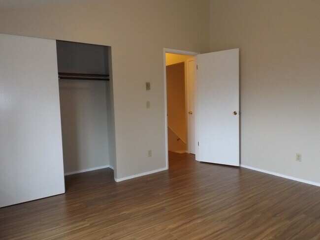 Building Photo - Beautiful Home In Prime Location Bordering Crown Hill and Whittier Heights!