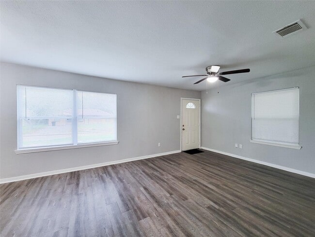 Building Photo - 5242 Keystone St