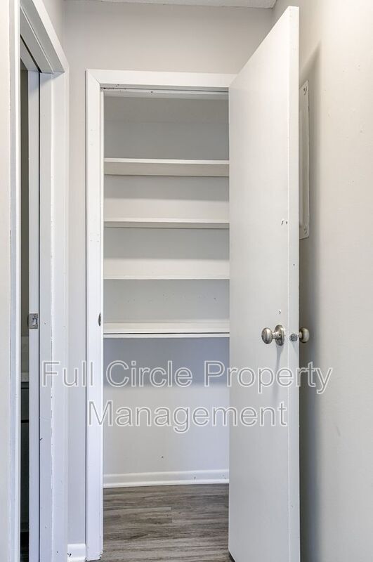 Building Photo - 349 S 26th St