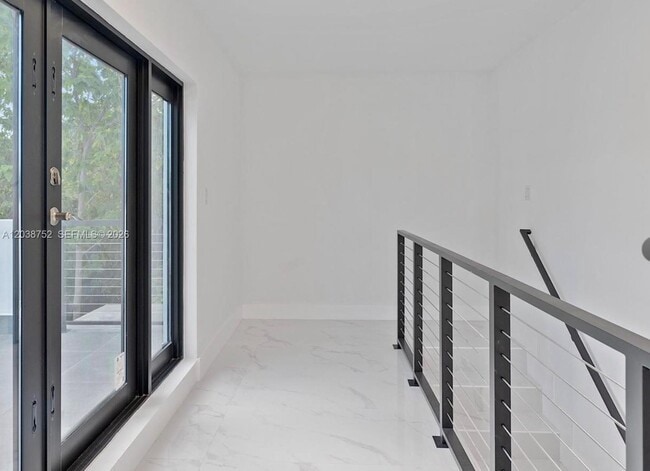 Building Photo - 3374 Perry Frow Dr