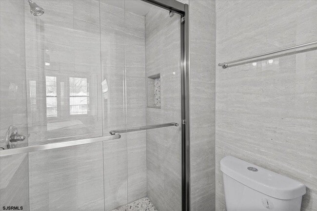 Building Photo - 506 New Jersey Ave