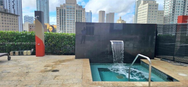 Building Photo - 50 Biscayne Blvd