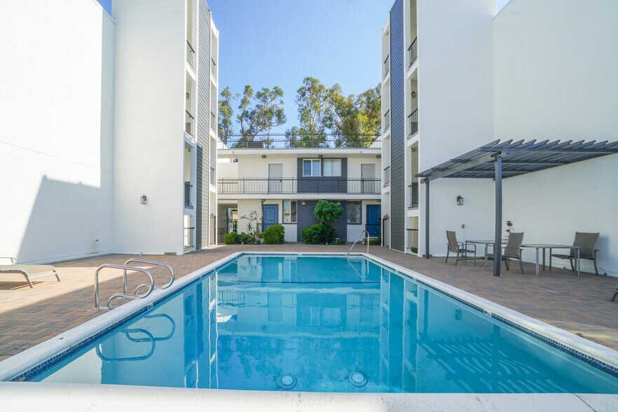 Community Pool - 22041 Costanso St