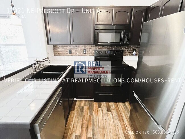 Building Photo - 13021 NE Prescott Dr