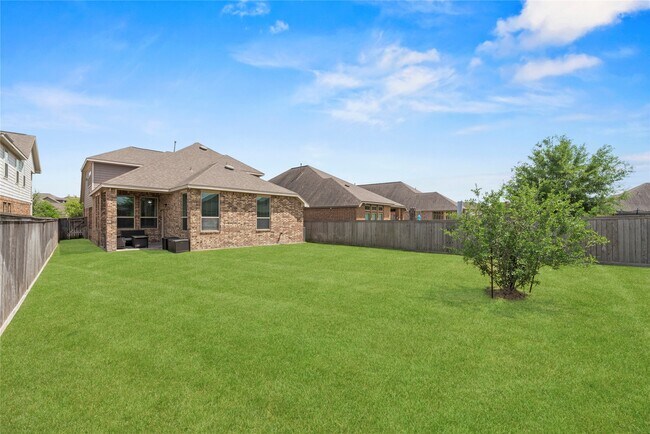 Building Photo - 16143 Lower Pecos St