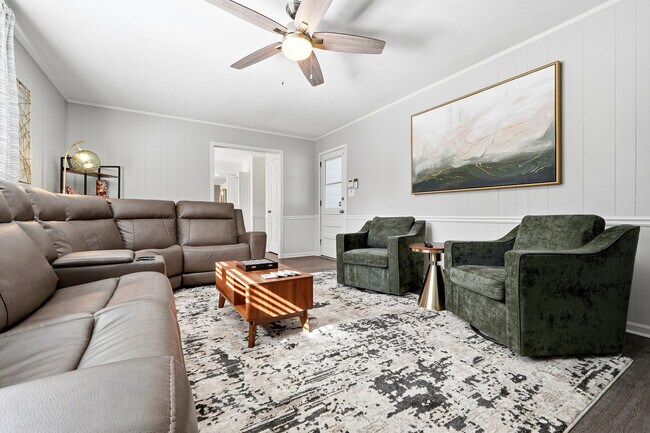 Building Photo - 520 Willeo Rd