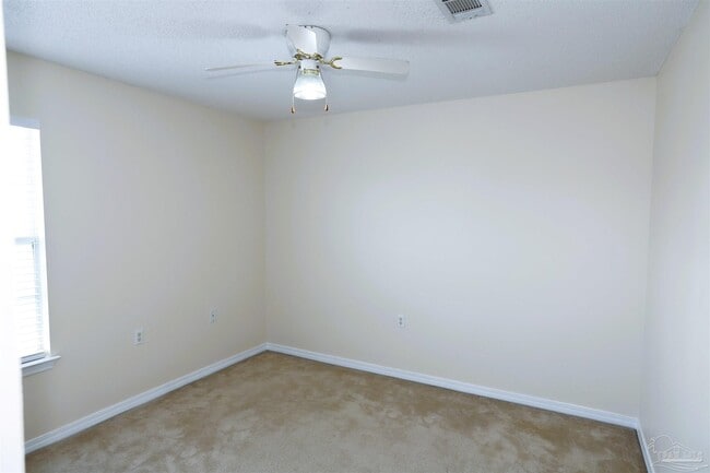 Building Photo - 4006 Glenway Dr