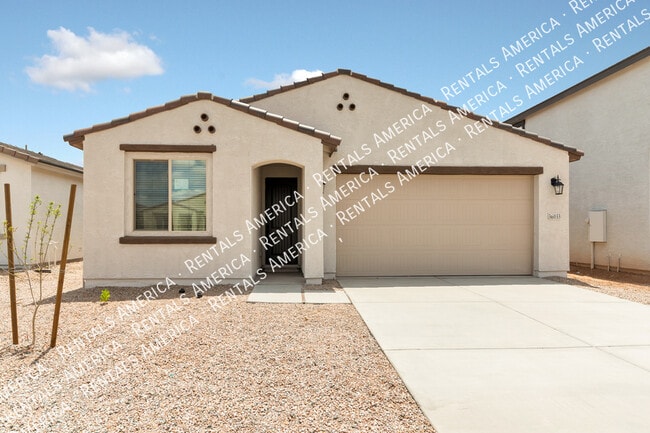 Building Photo - 36033 W San Clemente Ave