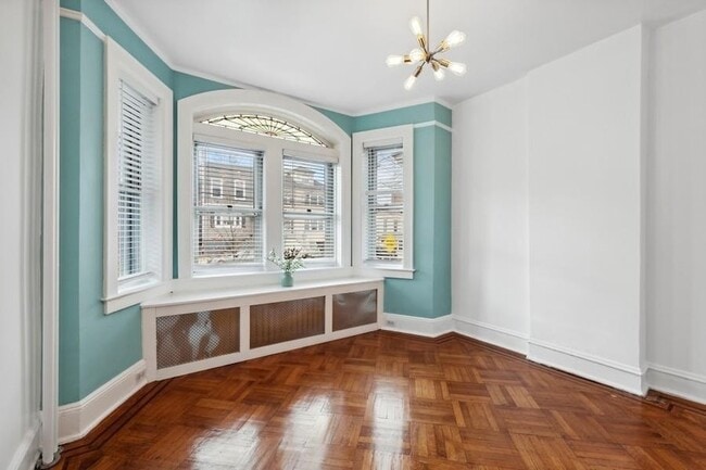 Building Photo - 114 Carlton Ave