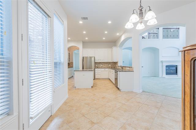 Building Photo - 5473 Braemar Dr