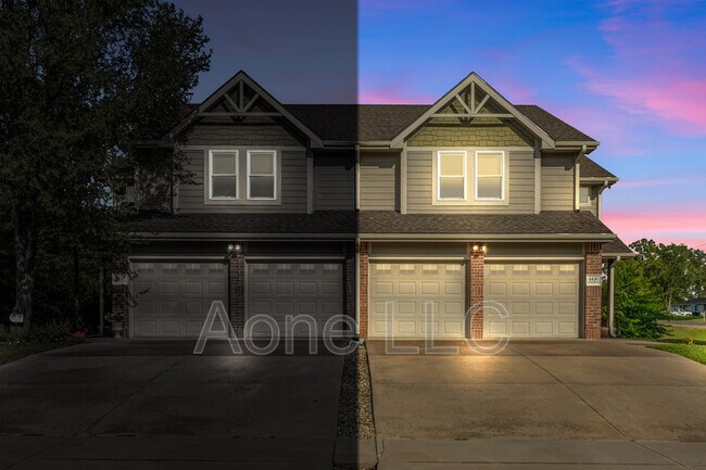 Building Photo - 4428 SE Oak Bend Dr