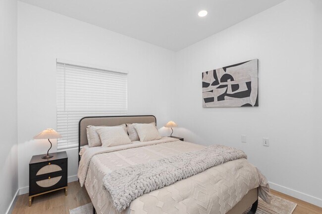 Building Photo - Brand new!