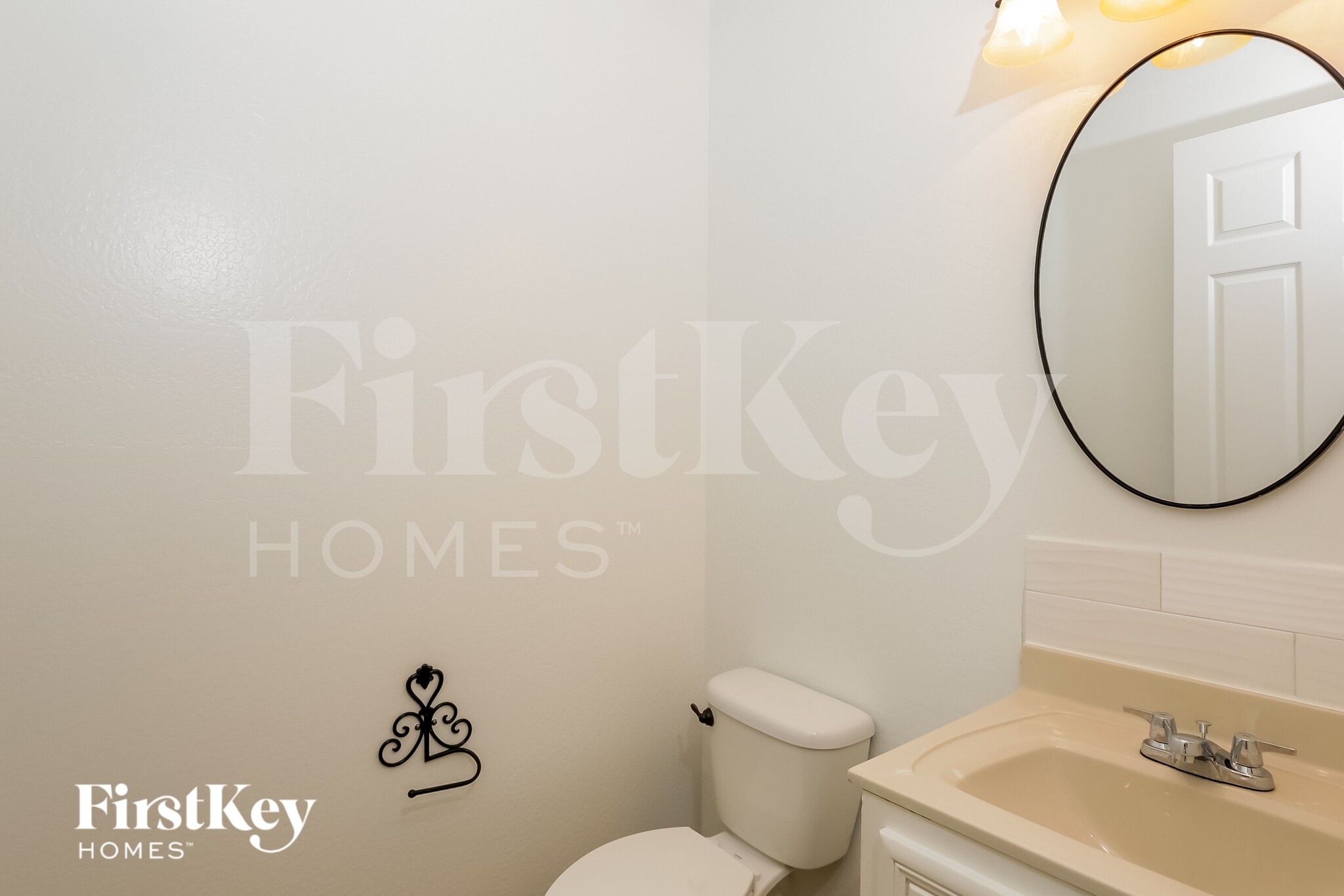 Building Photo - 7756 W Glass Ln