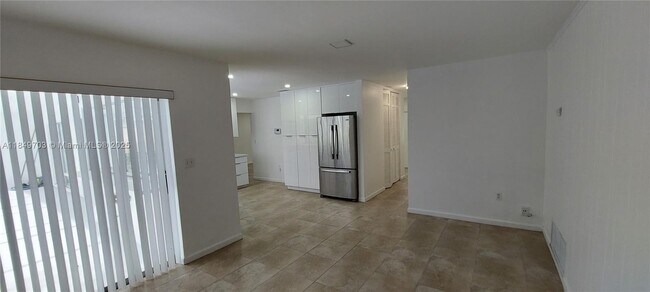 Building Photo - 2190 NW 87th Ln