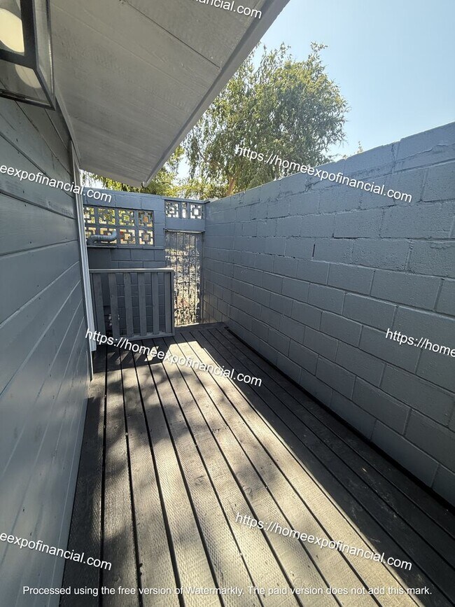 Building Photo - Nice Home For Rent