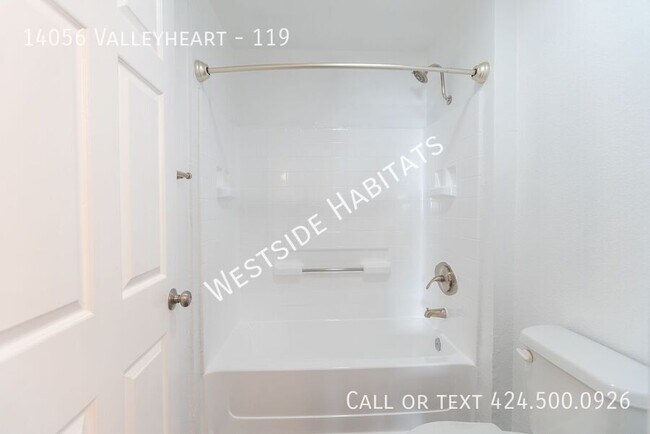 Building Photo - 14056 Valleyheart-119