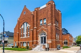 Building Photo - 340 Bird Ave