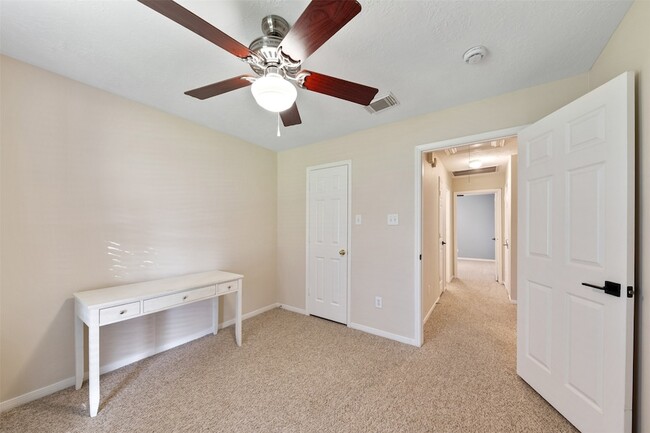 Building Photo - 3014 Cherry Mill Ct