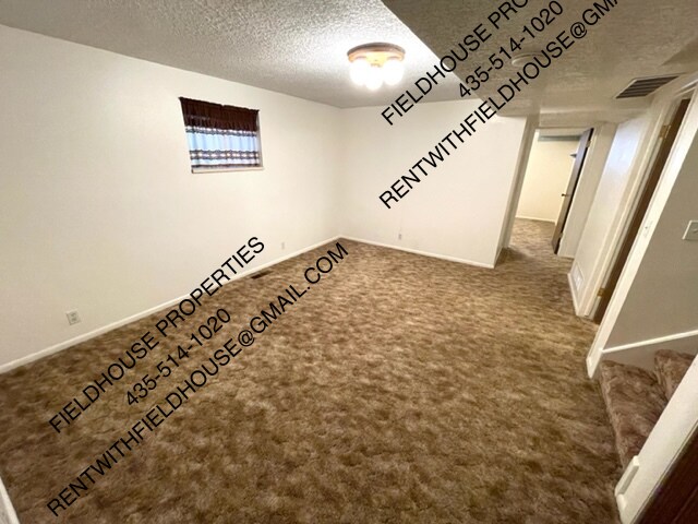 Building Photo - 1760 Foothill Dr