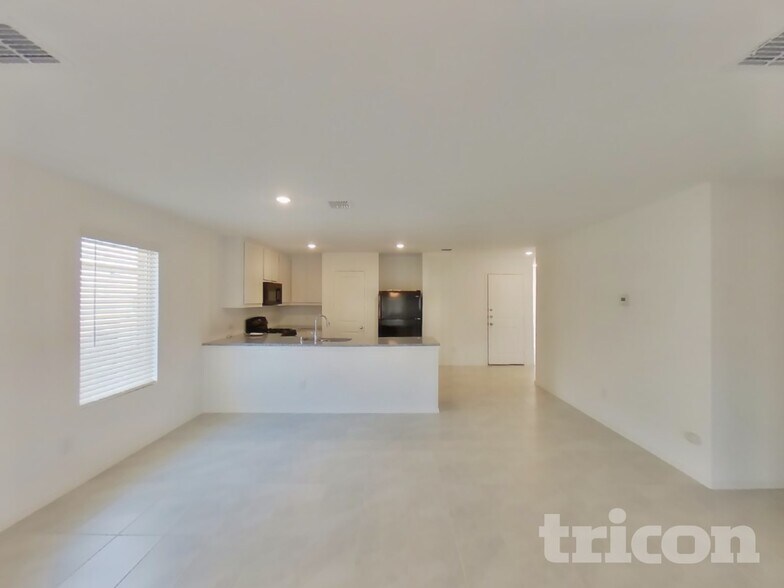 Building Photo - 1516 Clairborne Ct