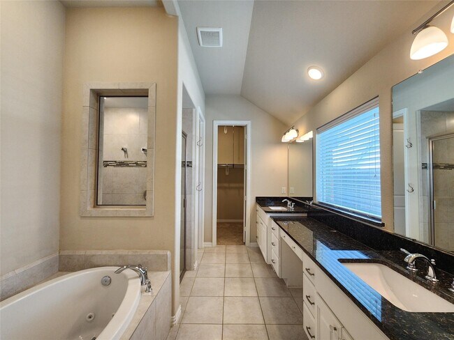 Building Photo - 23202 Brookdale Bay Ln