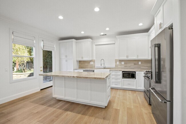 Building Photo - 7 Merriweather Pl