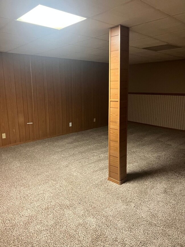 Building Photo - Remodeled home with Basement