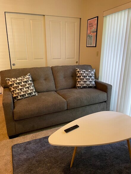 Building Photo - 8812 Stone Ave N