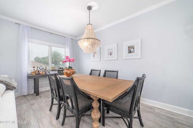 Building Photo - 525 3rd St N