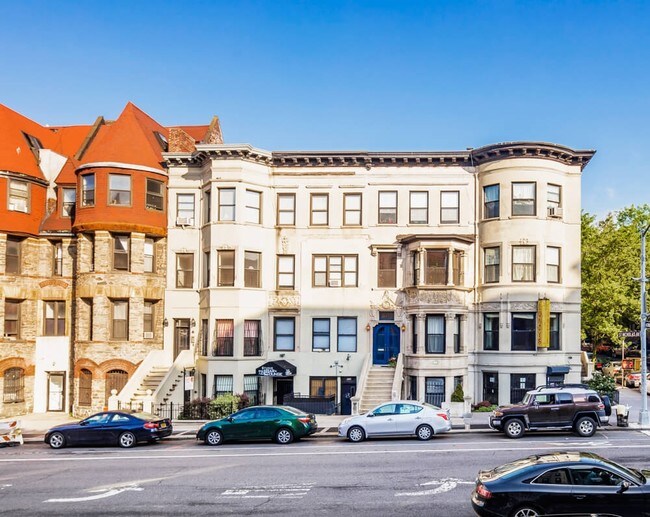 Building Photo - 735 Saint Nicholas Ave