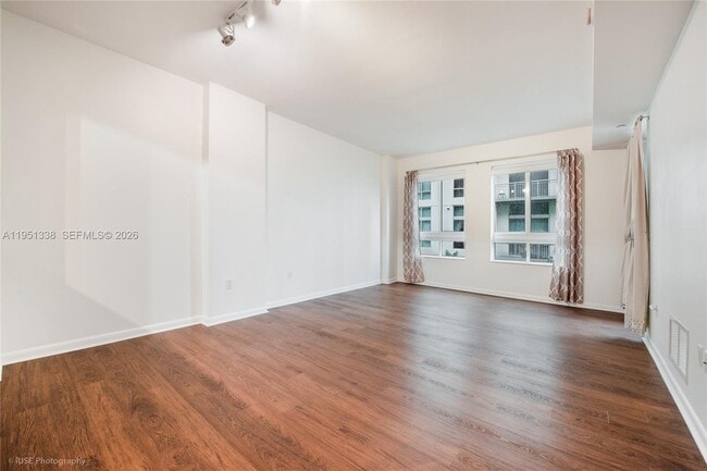 Building Photo - 7350 SW 89th St