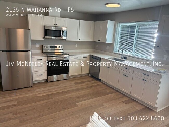 Building Photo - 2135 N Wahanna Rd