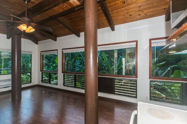 Building Photo - 45-308-308 Kahiko St